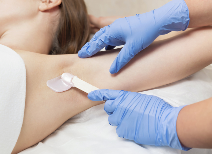 L'EPILATION A LA CIRE TRADITIONNELLE